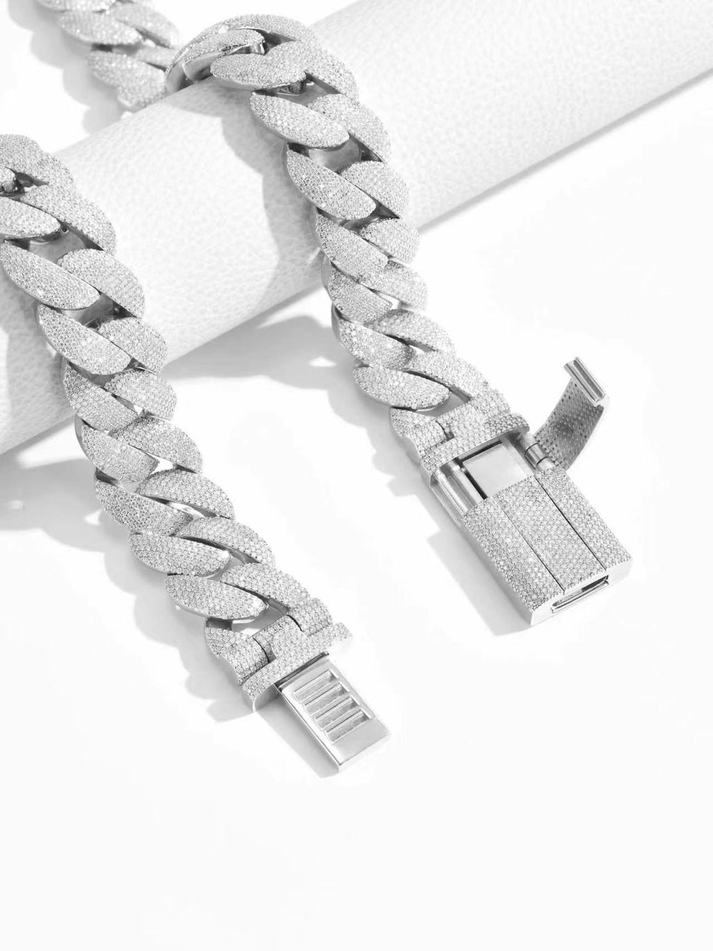 20mm Solid Full Ice Moissanite Miami Cuban Chain with Pin Clasp