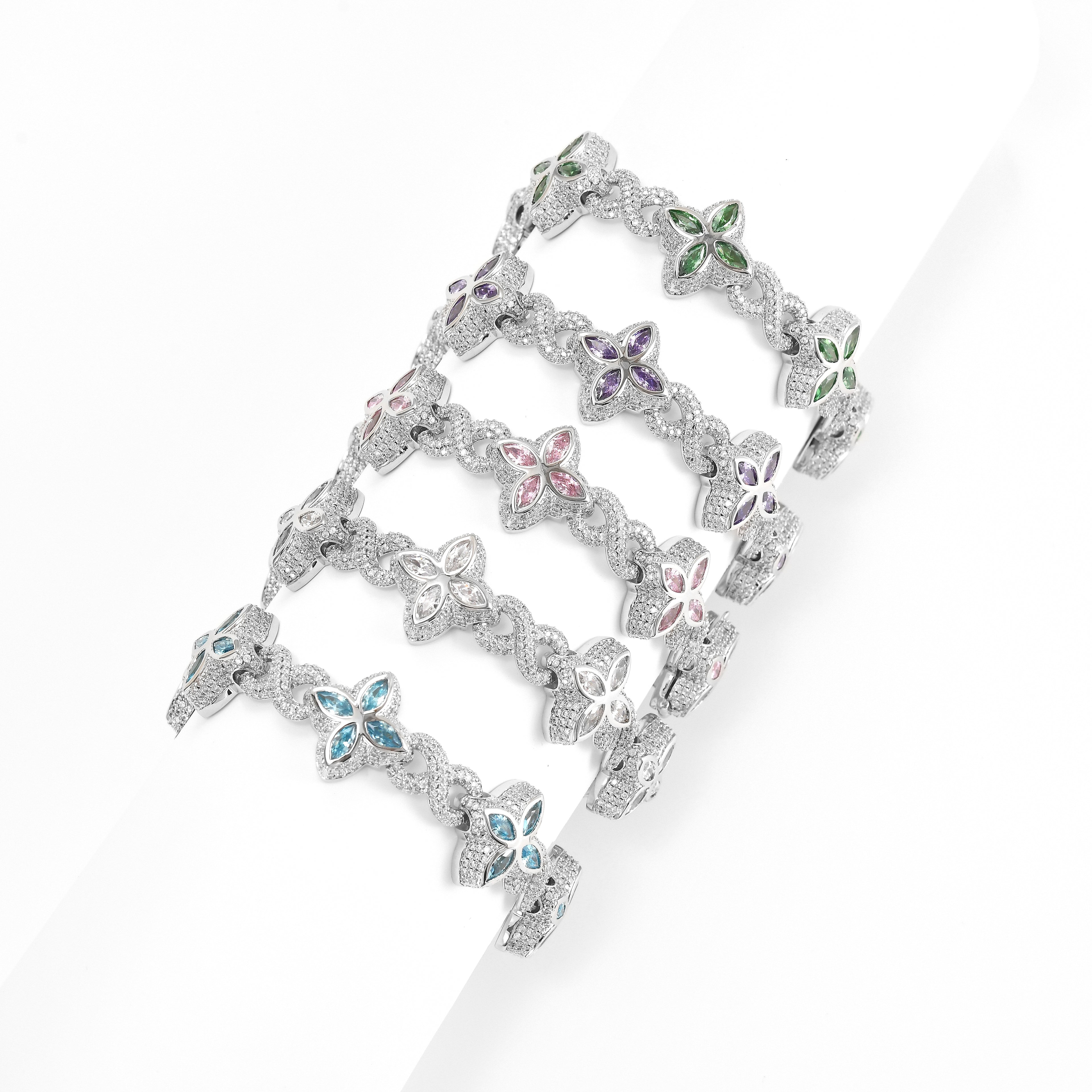 Invisible Clasp Four-Leaf Clover Moissanite Bracelet