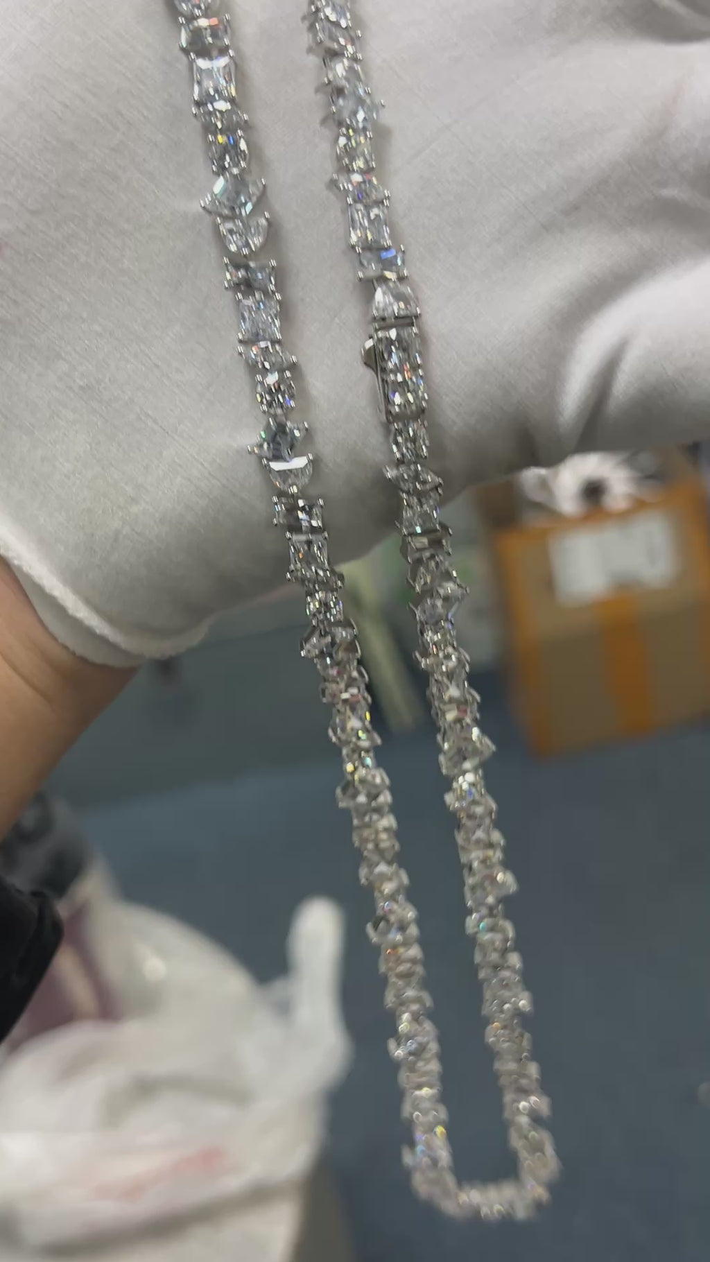 7mm sliver Irregularly Arranged Shaped Stone Chain